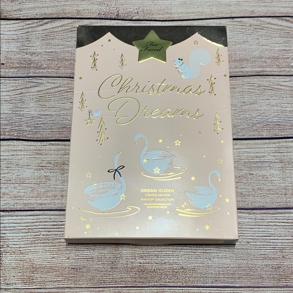 NIB Too Faced Christmas Dreams Dream Queen Set
